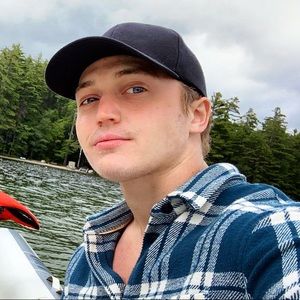 Meet your Posher, Erik